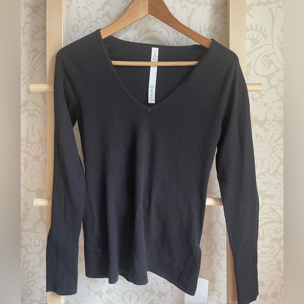 NWT Lululemon Stand Steady wool blend sweater.
